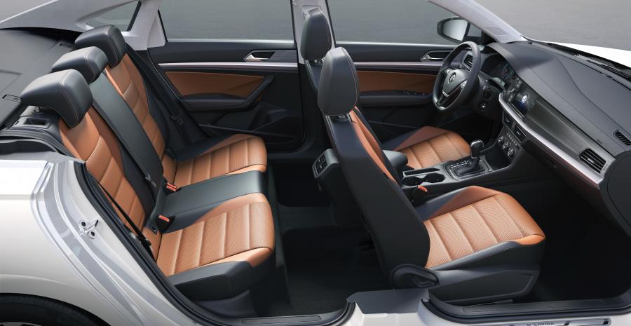Интерьер Volkswagen e-Lavida 2019 года  (фото 5 из 44)